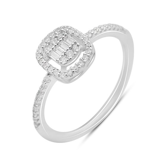 Серебряное кольцо с фианитами