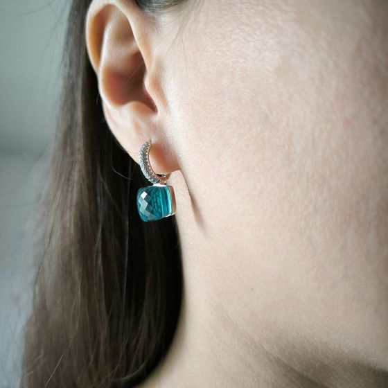 Серебряные серьги с фианитами