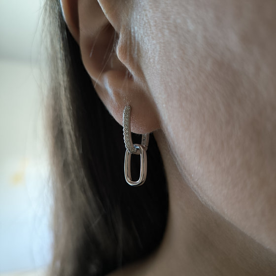 Серебряные серьги с фианитами