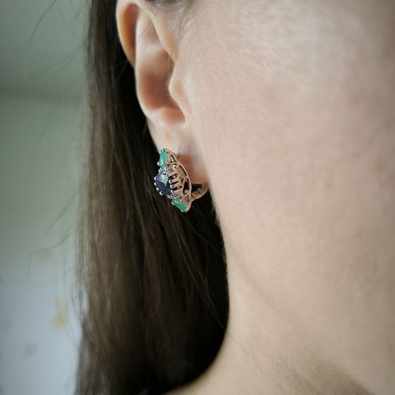 Серебряные серьги с сапфиром 4.337ct, изумрудом, фианитами