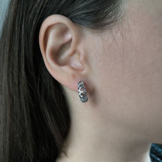 Серебряные серьги с фианитами
