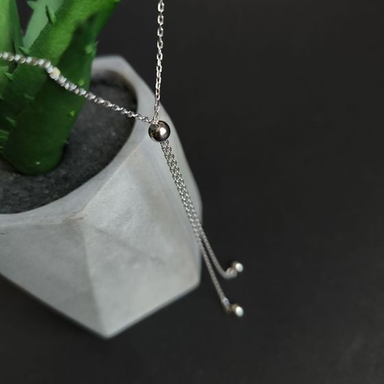 Серебряное колье без камней