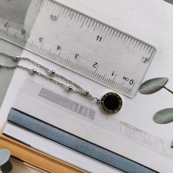 Серебряное колье с емаллю